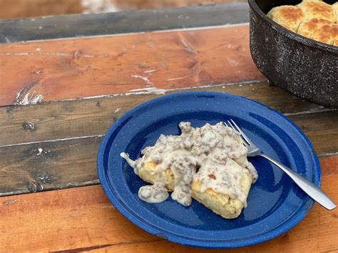 Howdy everyone, and thanks for stopping by the website Those of you that watch our videos and enjoy our food know that we always have our faithful friends and taste-testers around when we are cooking outdoors. . Kent rollins biscuits